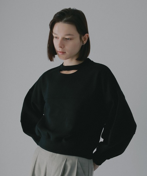 MANOF（マノフ）の「MOON SLIT SWEAT TOPS（スウェット・レディース・グレー/ブラック/ホワイト/レッド・F）」の22枚目の写真