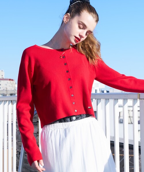 abahouse mavie（アバハウスマヴィ）の「ショートカーディガン（カーディガン/ボレロ・レディース・ブルー/ブラック/ホワイト/レッド・フリー）」の8枚目の写真