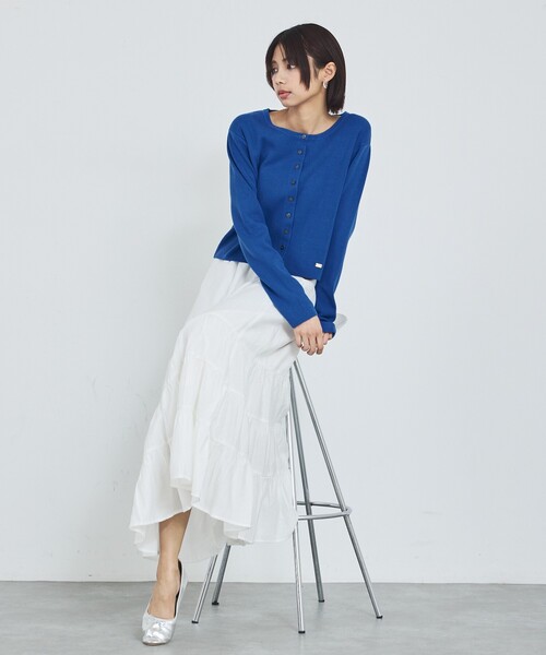 abahouse mavie（アバハウスマヴィ）の「ショートカーディガン（カーディガン/ボレロ・レディース・ブルー/ブラック/ホワイト/レッド・フリー）」の18枚目の写真