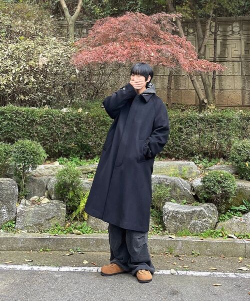 KIIMUIR（キミュア）の「[WOOL 80] ウールリッチ バルマカンローブコート_ブラック（チェスターコート・メンズ・ブラック・MEDIUM）」の3枚目の写真