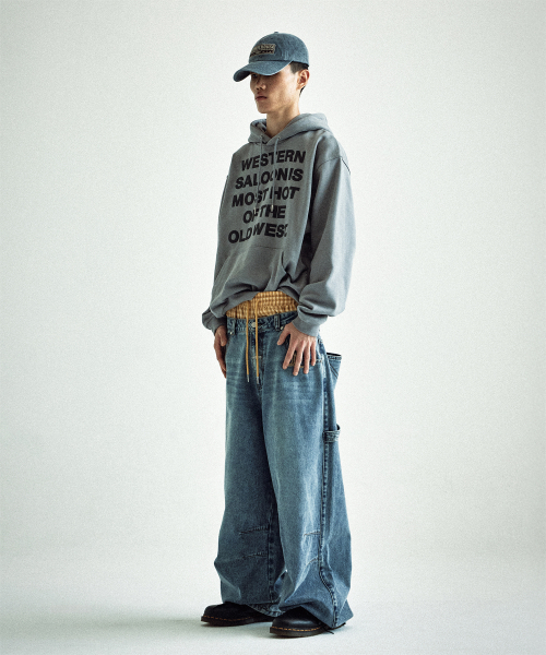 THEVINYLHOUSE(ザバイニルハウス)の「TYPO HOODIE GREY(パーカー・メンズ・その他・M/L/S)」の14枚目の写真