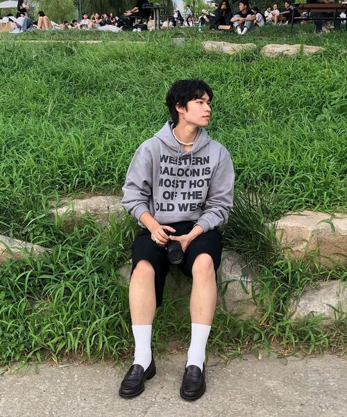 THEVINYLHOUSE(ザバイニルハウス)の「TYPO HOODIE GREY(パーカー・メンズ・その他・M/L/S)」の3枚目の写真