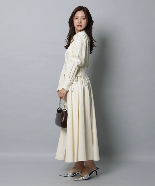 Apuweiser-riche（アプワイザーリッシェ）の「サイドレースアップシャツワンピース（ワンピース・レディース・ライトイエロー・2/1/0）」の18枚目の写真