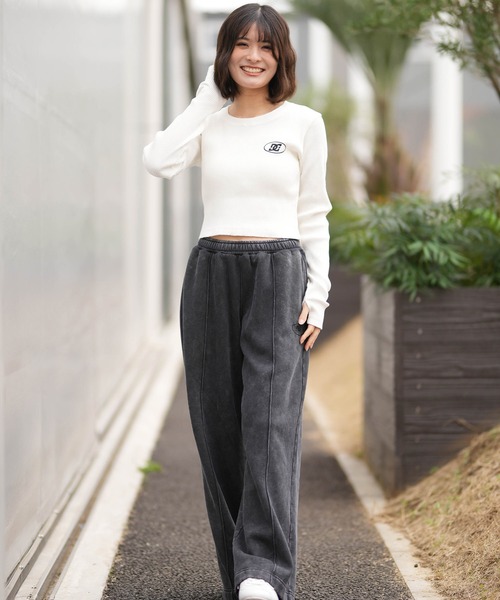 DC(ディーシー)の「DC/ディーシー 26 WS TELECO SHORT LS LLT261312(Tシャツ/カットソー・レディース・ライトピンク/マルチ/ホワイト×ブラック/ブラック×ホワイト/スミクロ・M)」の13枚目の写真