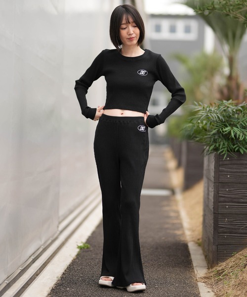 DC(ディーシー)の「DC/ディーシー 26 WS TELECO SHORT LS LLT261312(Tシャツ/カットソー・レディース・ライトピンク/マルチ/ホワイト×ブラック/ブラック×ホワイト/スミクロ・M)」の14枚目の写真