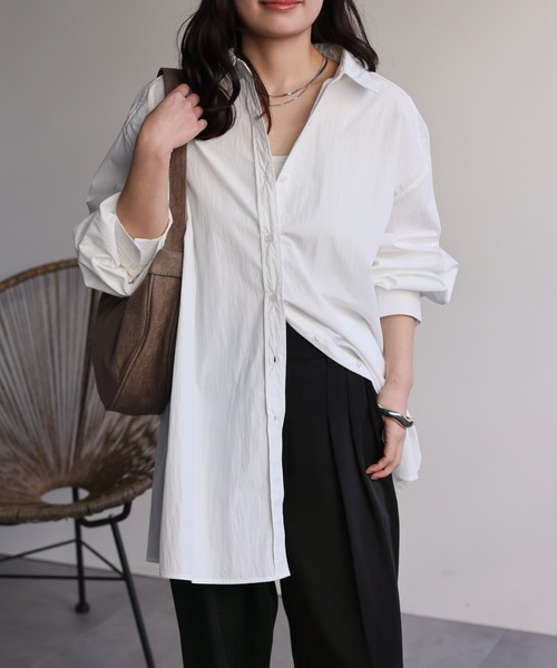 ap retro(アプレトロ)の「タックスリーブロングシャツ / 大人のハリ感ロングシャツ(シャツ/ブラウス・レディース・オフホワイト/ピンク/ホワイト系その他/ブルー系その他/サックスブルー/ベージュ系その他・FREE)」の14枚目の写真