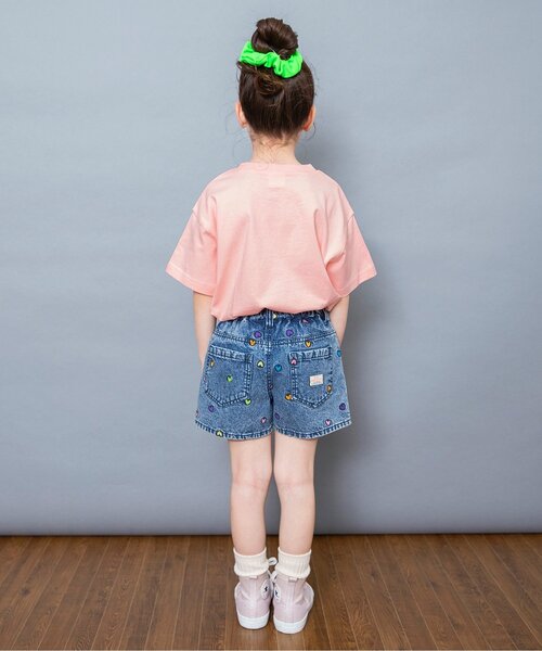 BREEZE(ブリーズ)の「【WEB限定】イロイロロゴ半袖Tシャツ(Tシャツ/カットソー・キッズ・オフホワイト/ターコイズブルー/ブラック/アイボリー/サックスブルー/ピンク/ライム/ラベンダー/ネイビー/オレンジ/パープル/イエロー・90/100/110/120/130/140/150/160)」の21枚目の写真
