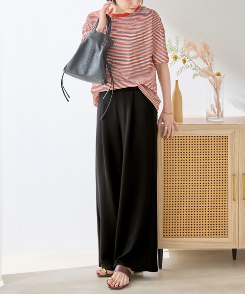 Viola e Viola(ヴィオラエヴィオラ)の「なめらかダンボールワイドパンツ(その他パンツ・レディース・チャコール/ブラウン/杢グレー/ブラック・LL/L/M)」の9枚目の写真
