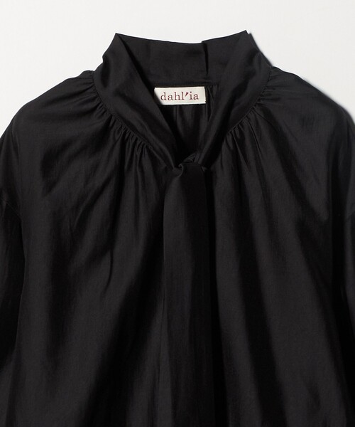 dahl'ia(ダリア)の「【別注】<dahl'ia>シアー ボウタイ ブラウス(シャツ/ブラウス・レディース・オフホワイト/ブラック・FREE)」の16枚目の写真