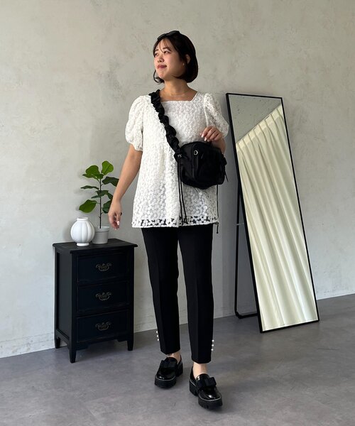 prose verse(プロズヴェール)の「【SAPON】撥水リボンシャーリングショルダーバッグ(ショルダーバッグ・レディース・ブラック/ベージュ・FREE)」の11枚目の写真