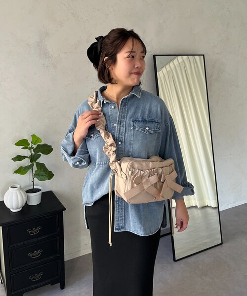 prose verse(プロズヴェール)の「【SAPON】撥水リボンシャーリングショルダーバッグ(ショルダーバッグ・レディース・ブラック/ベージュ・FREE)」の22枚目の写真