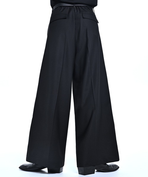 ADRER(アドラー)の「Extra Quality TR wide straight slacks / エクストラクオリティ TR ワイドストレートスラックス(スラックス・メンズ・ブラック/チャコールグレー・XS/S/M/L)」の5枚目の写真