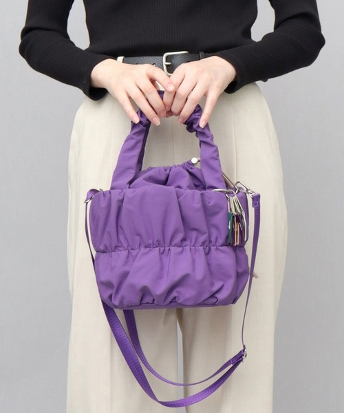 cheek(BAG)(チーク)の「2WAY ショルダートート ギャザーパフバッグ パディングバッグ(トートバッグ・レディース・グレー/ブラック/パープル・FREE)」の3枚目の写真