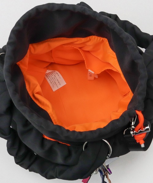cheek(BAG)(チーク)の「2WAY ショルダートート ギャザーパフバッグ パディングバッグ(トートバッグ・レディース・グレー/ブラック/パープル・FREE)」の5枚目の写真