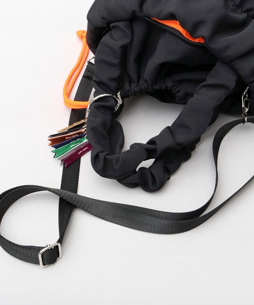 cheek(BAG)(チーク)の「2WAY ショルダートート ギャザーパフバッグ パディングバッグ(トートバッグ・レディース・グレー/ブラック/パープル・FREE)」の20枚目の写真
