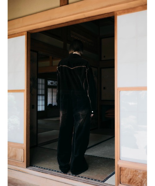 CREO STORE（クレオストア）の「【TAJEN:T】BLEACH OUT VELVET JUMP SUIT/ ベルベットジャンプスーツ（つなぎ/オールインワン・レディース・ブラウン/ブラック系1/ブラック系2・1/2）」の20枚目の写真