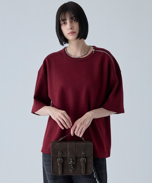VELNUS(ベルナス)の「【VELNUS】Fireman Square Satchel Chain Shoulder Bag/ファイヤーマン合皮スクエアサッチェルチェーンショルダーバッグ(ショルダーバッグ・メンズ・ブラウン/ブラック・FREE)」の3枚目の写真