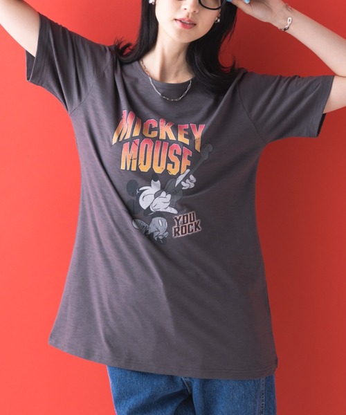 Disney（ディズニー）の「＜Ｄｉｓｎｅｙ＞【ミッキー】ヴィンテージＴシャツ（Tシャツ/カットソー・レディース・チャコール・MEDIUM/LARGE/X-LARGE/XX-LARGE）」の9枚目の写真