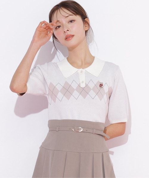 JILL by JILL STUART(ジルバイジルスチュアート)の「<BEARシリーズ>ポロ襟アーガイルニット(ニット/セーター・レディース・ネイビー/ピンク/ホワイト・FREE)」の2枚目の写真