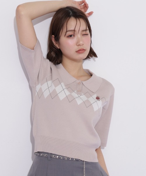 JILL by JILL STUART(ジルバイジルスチュアート)の「<BEARシリーズ>ポロ襟アーガイルニット(ニット/セーター・レディース・ネイビー/ピンク/ホワイト・FREE)」の1枚目の写真