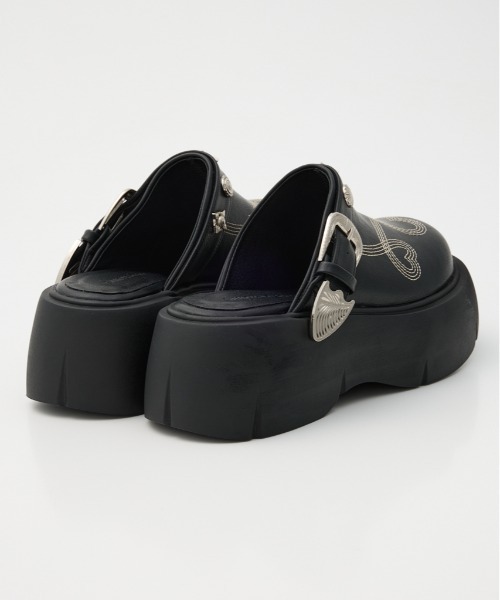 RODEO CROWNS WIDE BOWL（ロデオクラウンズワイドボウル）の「ウェスタンハートベルトサボ（サンダル・レディース・ブラウン/ブラック/ブルー・MEDIUM/LARGE）」の7枚目の写真