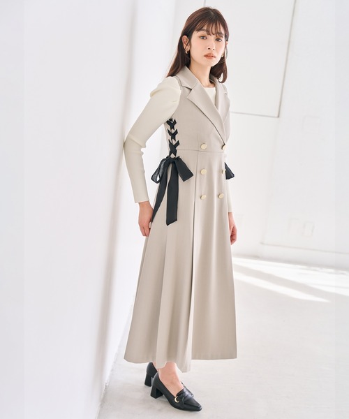 31 Sons de mode（トランテアン　ソン　ドゥ　モード）の「2026春夏新作 サイドリボンワンピース（ワンピース・レディース・ベージュ/グレイッシュベージュ・M/S）」の4枚目の写真