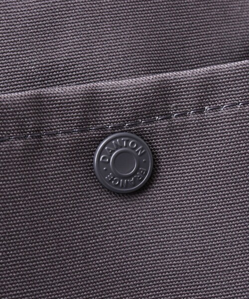 DANTON（ダントン）の「【DANTON】OBERKAMPF ポリエステル×コットン キャンバス ショルダーバッグ 26SS（ショルダーバッグ・メンズ・グレー/ブラック/サックスブルー/アイボリー・FREE）」の9枚目の写真