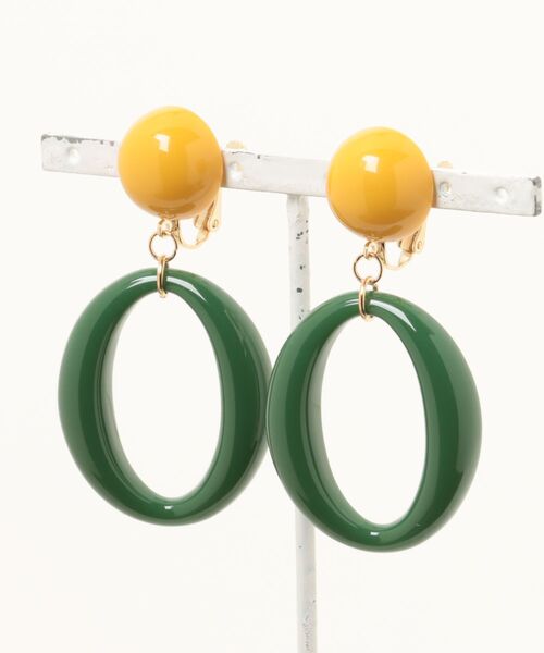 Fun & Daily（ファンアンドデイリー）の「F&D : レトログリーンサークルイヤリング（イヤリング・レディース・グリーン・FREE）」の2枚目の写真