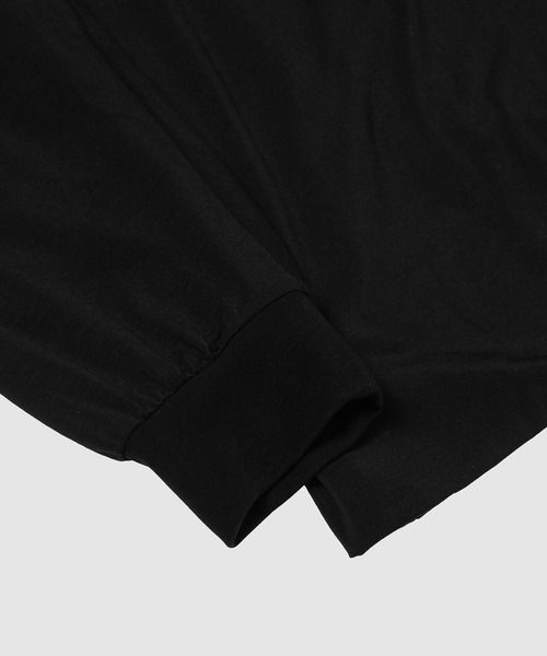 TAN(タン)の「SMOOTH JERSEY DOUBLE LONG TEE(Tシャツ/カットソー・レディース・ブラック・FREE)」の4枚目の写真