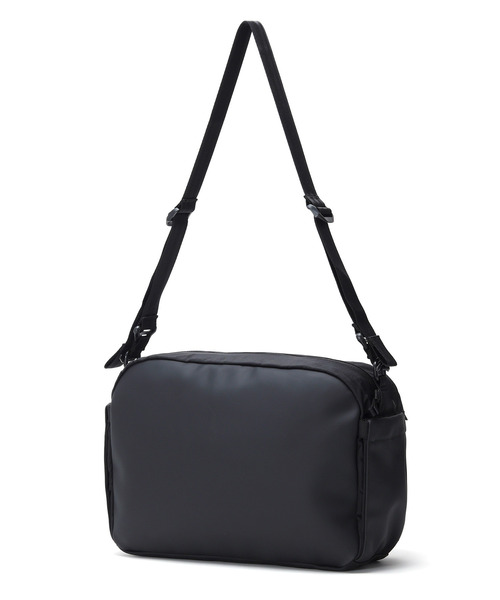 CHROME（クローム）の「［ CHROME / クローム ］PAC SHOULDER 12L MABK_MATTE BLACK / パック ショルダー 12リットル マット ブラック 耐水 12L ショルダーバッグ（ショルダーバッグ・メンズ・ブラック系その他・FREE）」の11枚目の写真