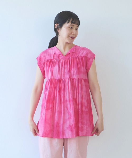yuni(ユニ )の「100/1cotton cupla diffused dye capsleeves 2way blouse(シャツ/ブラウス・レディース・ブルー/ピンク・FREE)」の17枚目の写真