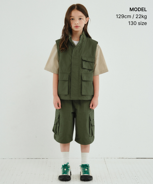 MUSINSA STANDARD KIDS（ムシンサスタンダードキッズ）の「[シティレジャー] CNベルト付きマルチポケットカーゴバミューダパンツ [カーキ]（その他パンツ・レディース・その他・110/120/130/140/150/160）」の2枚目の写真
