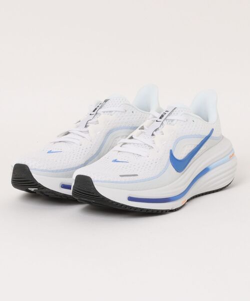 NIKE(ナイキ)の「《NIKE》エア ウィンフロー 12(スニーカー・メンズ・ブラック×ホワイト/ホワイト×ブルー/ホワイト×シルバー/ブラック/ブラック×レッド・27.5cm/27.0cm/26.5cm/26.0cm/25.5cm/28.0cm/25.0cm)」の2枚目の写真