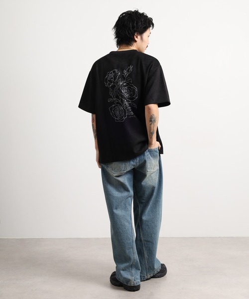 FUNALIVE(ファンアライブ)の「スウェードタッチダンボール 花柄Tシャツ 半袖(Tシャツ/カットソー・メンズ・オフホワイト/ブラック・M/L)」の22枚目の写真