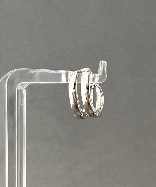 DiamondHearts(ダイヤモンドハーツ)の「ダブルライン シルバー フープピアス(ピアス(両耳用)・メンズ・シルバー/シルバー系その他・FREE)」の13枚目の写真