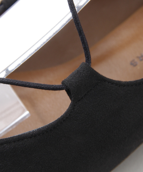 URBAN RESEARCH DOORS（アーバンリサーチドアーズ）の「【店舗振り分け】レースアップフラットパンプス∴（バレエシューズ・レディース・キャメル/ブラック・36.5/37.5/36/37）」の10枚目の写真