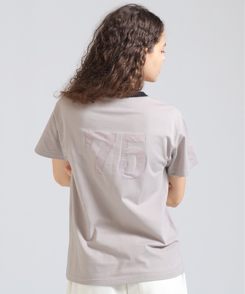 AVIREX(アヴィレックス)の「《直営店限定》RINGER BURNOUT PRINT T-SHIRT(Tシャツ/カットソー・レディース・パープル/ライトブラウン/グレー・F)」の16枚目の写真