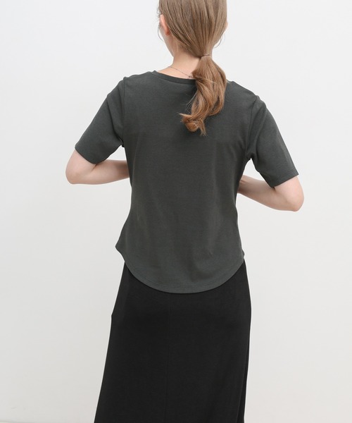 select MOCA(セレクトモカ)の「アシメボタンデザイントップス(Tシャツ/カットソー・レディース・ホワイト/グレー/ブラック・FREE)」の11枚目の写真