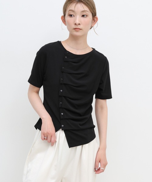 select MOCA(セレクトモカ)の「アシメボタンデザイントップス(Tシャツ/カットソー・レディース・ホワイト/グレー/ブラック・FREE)」の22枚目の写真