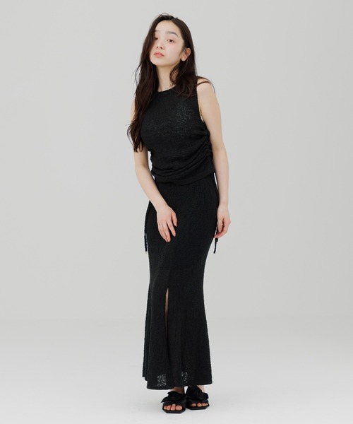 SENEE(セニー)の「soft knit slit long skirt(ソフトニットスリットロングスカート)(スカート・レディース・アイボリー/サンドベージュ/ブラック・MEDIUM/SMALL)」の7枚目の写真