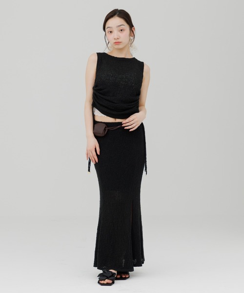 SENEE(セニー)の「soft knit slit long skirt(ソフトニットスリットロングスカート)(スカート・レディース・アイボリー/サンドベージュ/ブラック・MEDIUM/SMALL)」の9枚目の写真