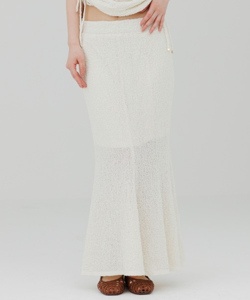 SENEE(セニー)の「soft knit slit long skirt(ソフトニットスリットロングスカート)(スカート・レディース・アイボリー/サンドベージュ/ブラック・MEDIUM/SMALL)」の11枚目の写真