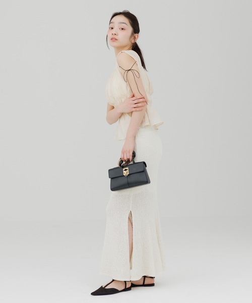SENEE(セニー)の「soft knit slit long skirt(ソフトニットスリットロングスカート)(スカート・レディース・アイボリー/サンドベージュ/ブラック・MEDIUM/SMALL)」の17枚目の写真