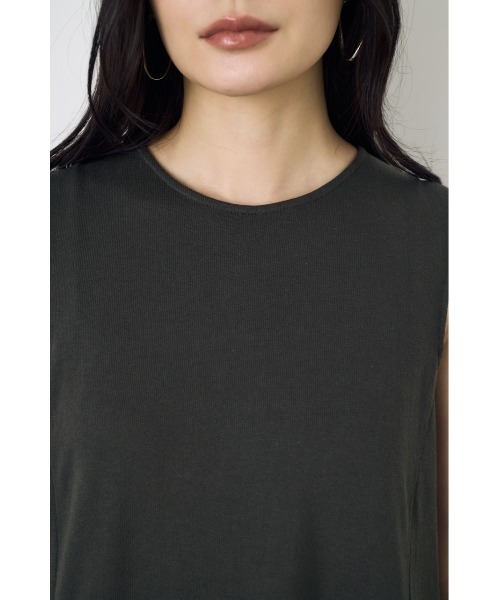 AZUL by moussy（アズールバイマウジー）の「【身長/骨格別着用画像あり】オーバルカットワンピース　春服　夏服　ノースリーブ（ワンピース・レディース・ライトブラック/ライム/ブラウン・SMALL/MEDIUM）」の10枚目の写真