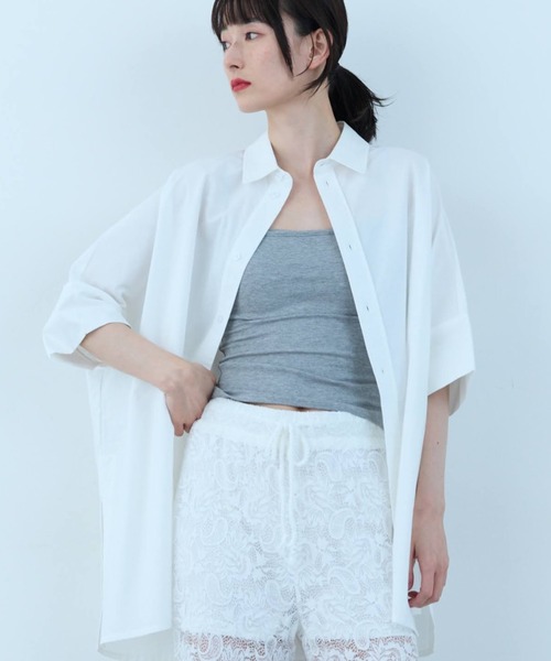 flaeu(フラユ)の「Field Cotton Shirt(シャツ/ブラウス・レディース・ピンク/ネイビー/ブラック/ホワイト・FREE)」の1枚目の写真