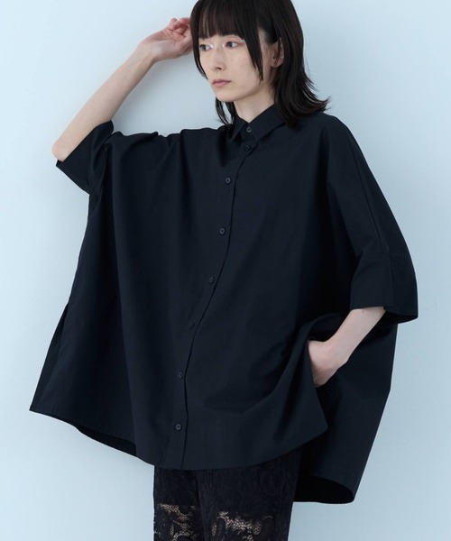 flaeu(フラユ)の「Field Cotton Shirt(シャツ/ブラウス・レディース・ピンク/ネイビー/ブラック/ホワイト・FREE)」の2枚目の写真