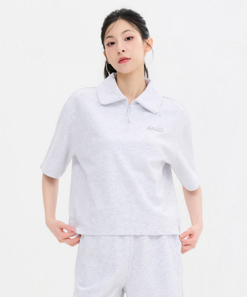 CHASECULT（チェイスカルト）の「女性 半ジップ 5部 Tシャツ-FBRG5862D0E（Tシャツ/カットソー・レディース・ライトグレー・85/90）」の2枚目の写真
