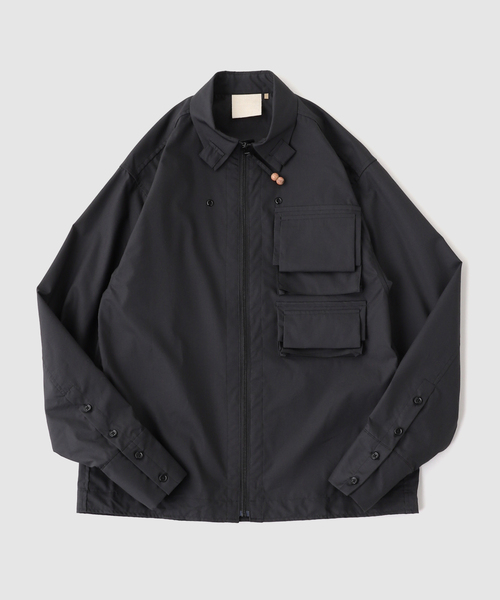 JIAN YE(ジェンイェ)の「JIAN YE / ジェンイェ FANG SHIRT(シャツ/ブラウス・メンズ・ブラック/ピンク/ホワイト・MEDIUM)」の1枚目の写真
