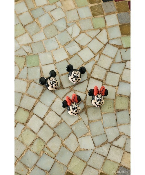 Disney SERIES CREATED by MUS(ディズニーシリーズクリエイテッドバイエムユーエス)の「MD FACE ピアス / MICKEY(ピアス(両耳用)・レディース・ブラック・FREE)」の6枚目の写真