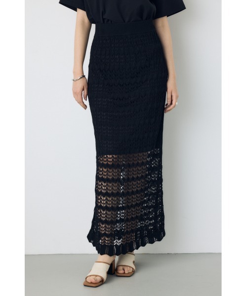 AZUL by moussy(アズールバイマウジー)の「クロシェニットロングスカート(スカート・レディース・アイボリー/ブラック/ライトカーキ・SMALL/MEDIUM)」の2枚目の写真